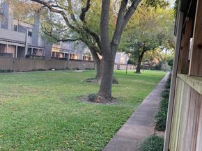 1623 Prairie Grove Drive, Houston TX 77077