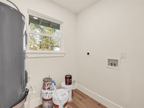 5827 Heron Drive, Houston TX 77033