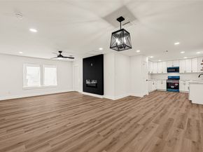 5827 Heron Drive, Houston TX 77033