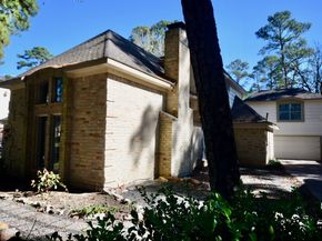 2706 Woodland Grove Drive, Houston TX 77339