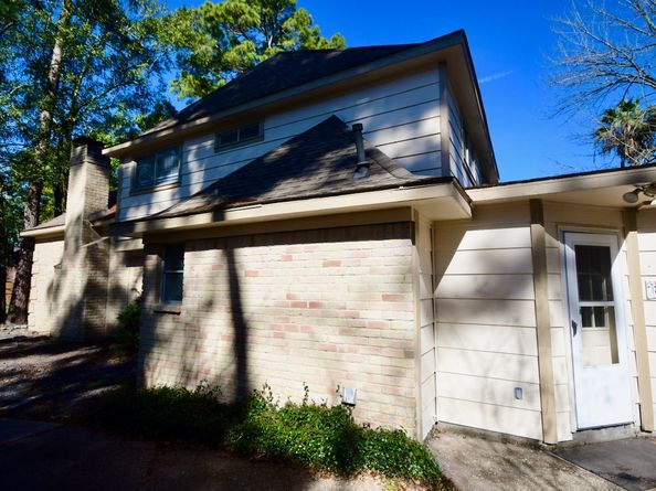 2706 Woodland Grove Drive, Houston TX 77339