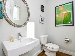 2010 Saint Charles Street, Houston TX 77003