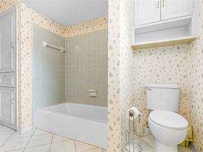 4826 Omeara Drive, Houston TX 77035