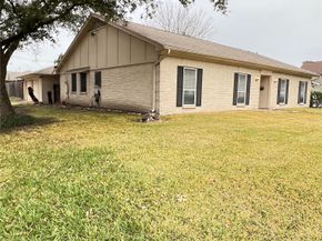 14303 Duncannon Drive, Houston TX 77015