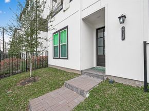 2712 Grand Fountains Drive H, Houston TX 77054