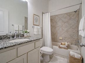 6614 Rising Hills Lane, Sugar Land TX 77479