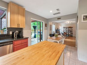 10 E Stony Bridge Circle, The Woodlands TX 77381