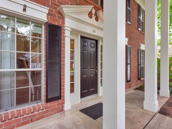 10 E Stony Bridge Circle, The Woodlands TX 77381