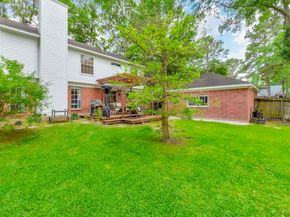 10 E Stony Bridge Circle, The Woodlands TX 77381