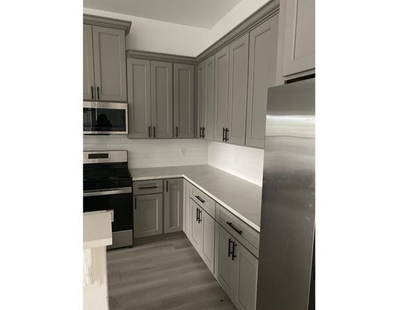 727 E 37th Street, Houston TX 77022