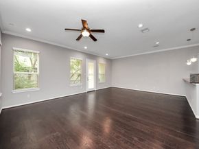 2219 Bellefontaine Street, Houston TX 77030