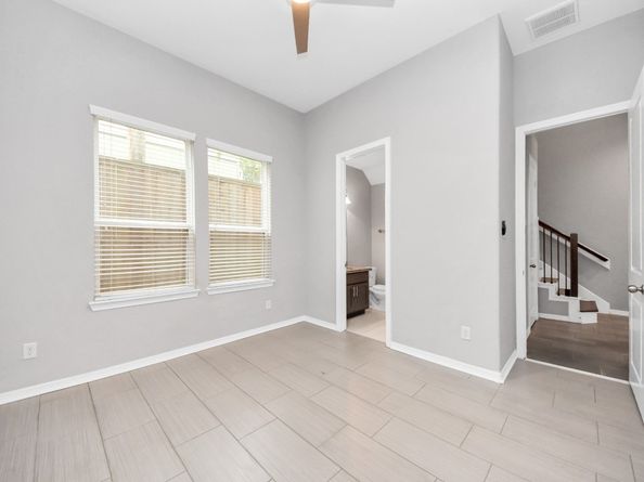 2219 Bellefontaine Street, Houston TX 77030