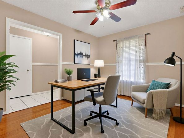 11810 Mosscrest Drive, Houston TX 77048