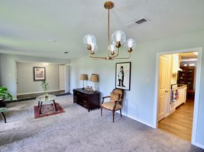 5855 S Braeswood Boulevard SW, Houston TX 77096
