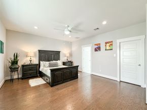 1104 Pearl Wood Drive, Houston TX 77008