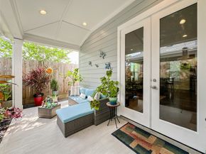 1104 Pearl Wood Drive, Houston TX 77008
