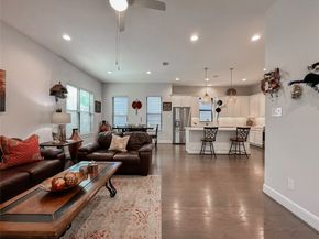 1104 Pearl Wood Drive, Houston TX 77008