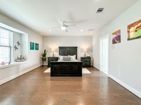 1104 Pearl Wood Drive, Houston TX 77008