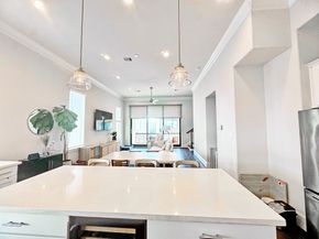 3310 Timbergrove Oak, Houston TX 77008