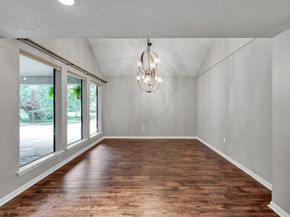 4 Coralvine Court, The Woodlands TX 77380