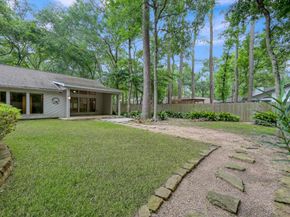 4 Coralvine Court, The Woodlands TX 77380