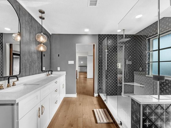 5041 Nina Lee Lane, Houston TX 77092