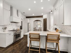 104 Moss Street, Houston TX 77009