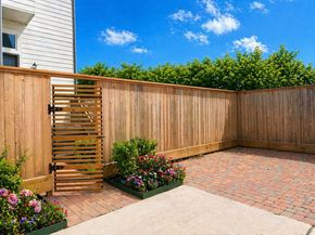 2641 Lake Kolbe Lane, Houston TX 77080