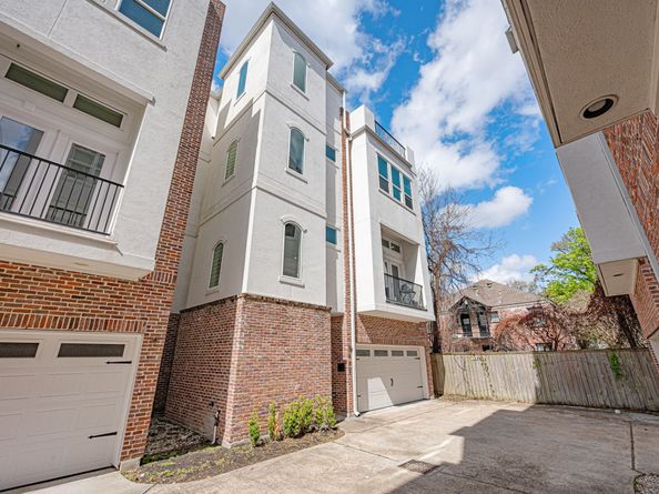 1842 Colquitt Street, Houston TX 77098