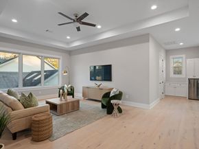 2046 Macarthur Street, Houston TX 77030