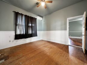 207 Northwood Street, Houston TX 77009