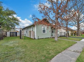 207 Northwood Street, Houston TX 77009