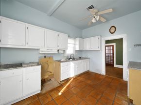 207 Northwood Street, Houston TX 77009