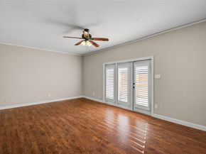 850 Threadneedle Street 79, Houston TX 77079