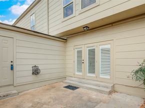 850 Threadneedle Street 79, Houston TX 77079