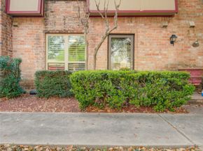 850 Threadneedle Street 79, Houston TX 77079