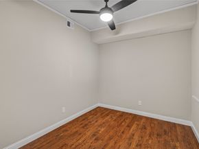 850 Threadneedle Street 79, Houston TX 77079