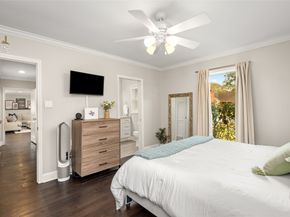 7805 Valley View Lane, Houston TX 77074