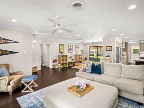 7805 Valley View Lane, Houston TX 77074