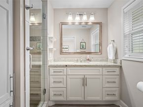 7805 Valley View Lane, Houston TX 77074