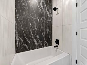 4624 Mayflower Street A/B, Houston TX 77033