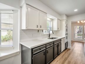 8207 Langdon Lane, Houston TX 77036