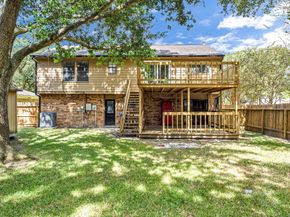 8426 Laurel Trails Drive, Houston TX 77095