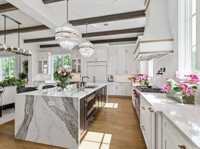 2413 ROSAMOND Street A, Houston TX 77098