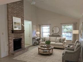 71 S Wavy Oak Circle, The Woodlands TX 77381