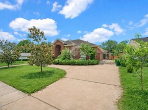 4317 Willowbend Boulevard, Houston TX 77035