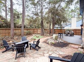 29 Pinewood Forest Court, The Woodlands TX 77381