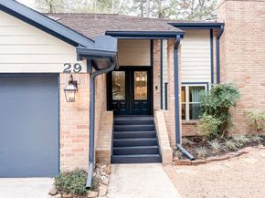 29 Pinewood Forest Court, The Woodlands TX 77381