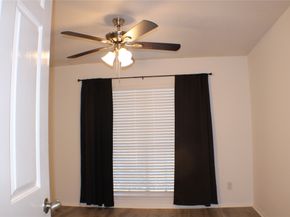 2323 Fairwind Drive 866, Houston TX 77062