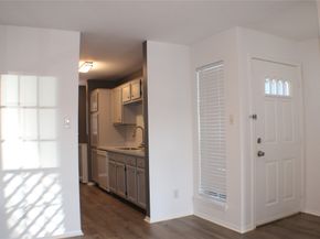 2323 Fairwind Drive 866, Houston TX 77062